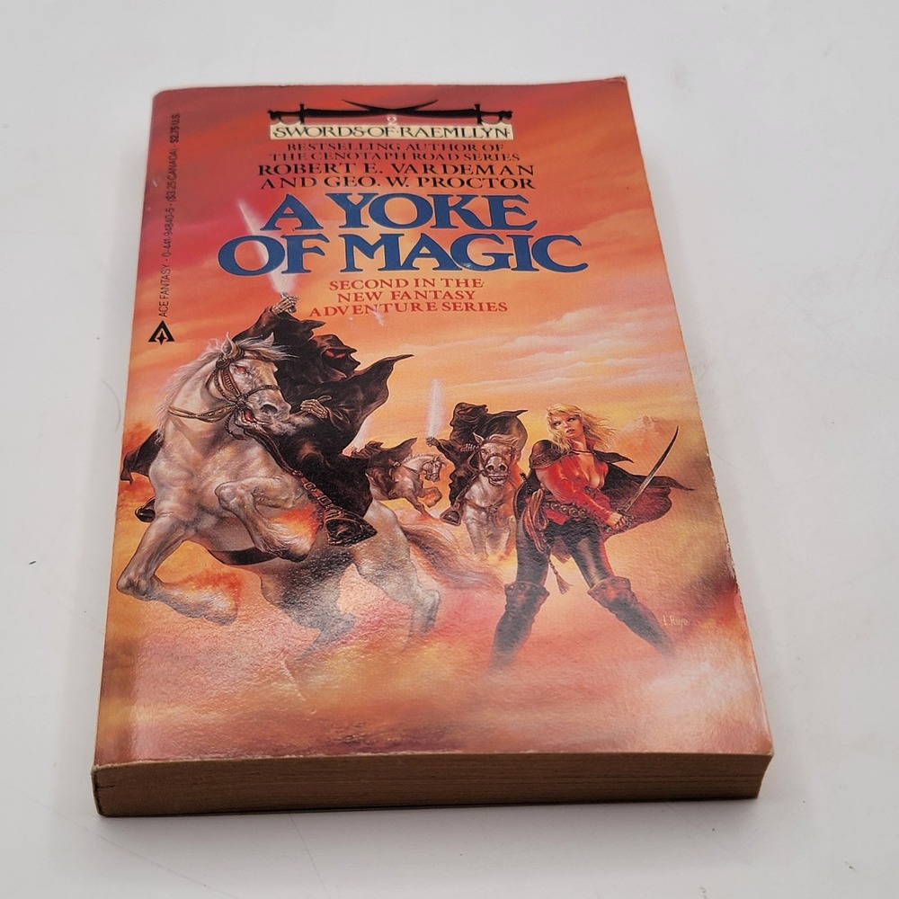 Robert E. Vardeman A Yoke of Magic Paperback 1st Printing Swords of Raemllyn VG+